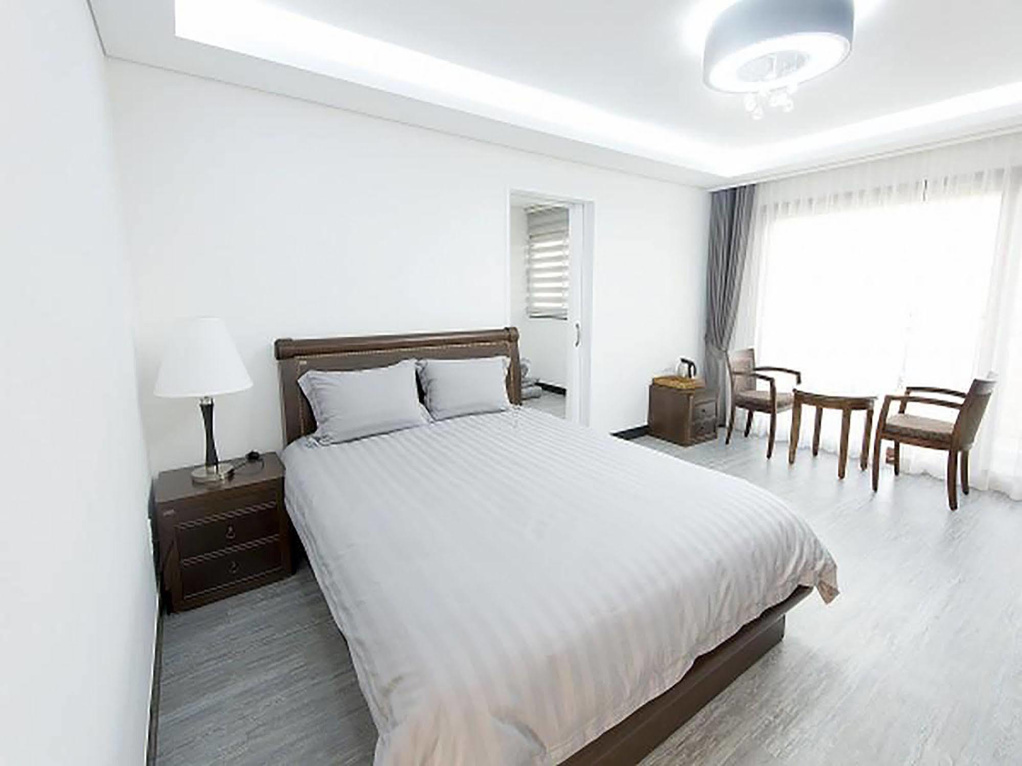 The Seri Resort Seogwipo Eksteriør billede